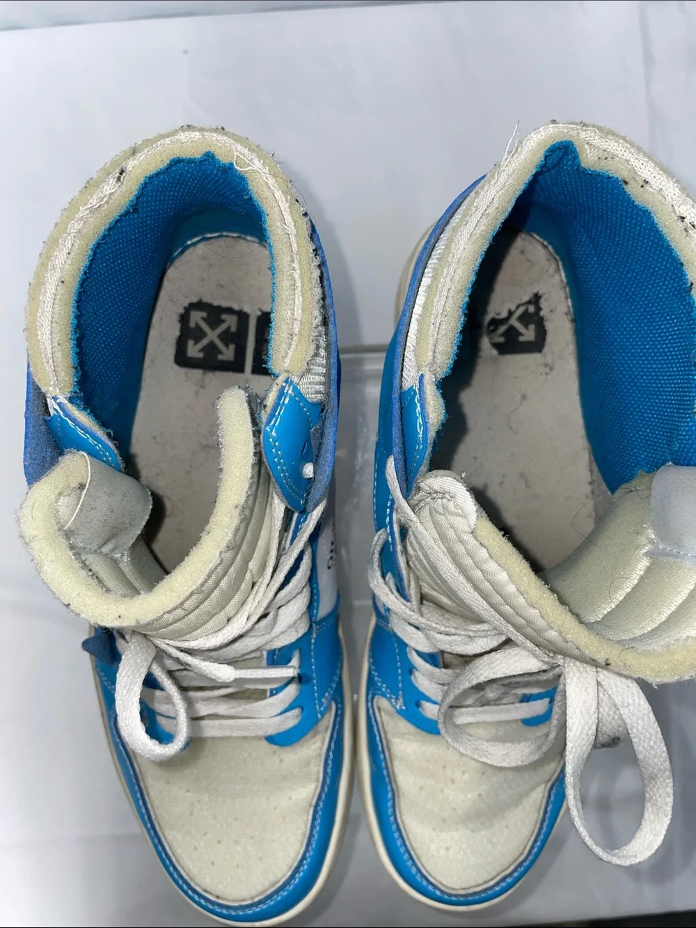 OFF WHITE X AIR JORDAN 1 RETRO HIGH OG UNC FTL-08-105